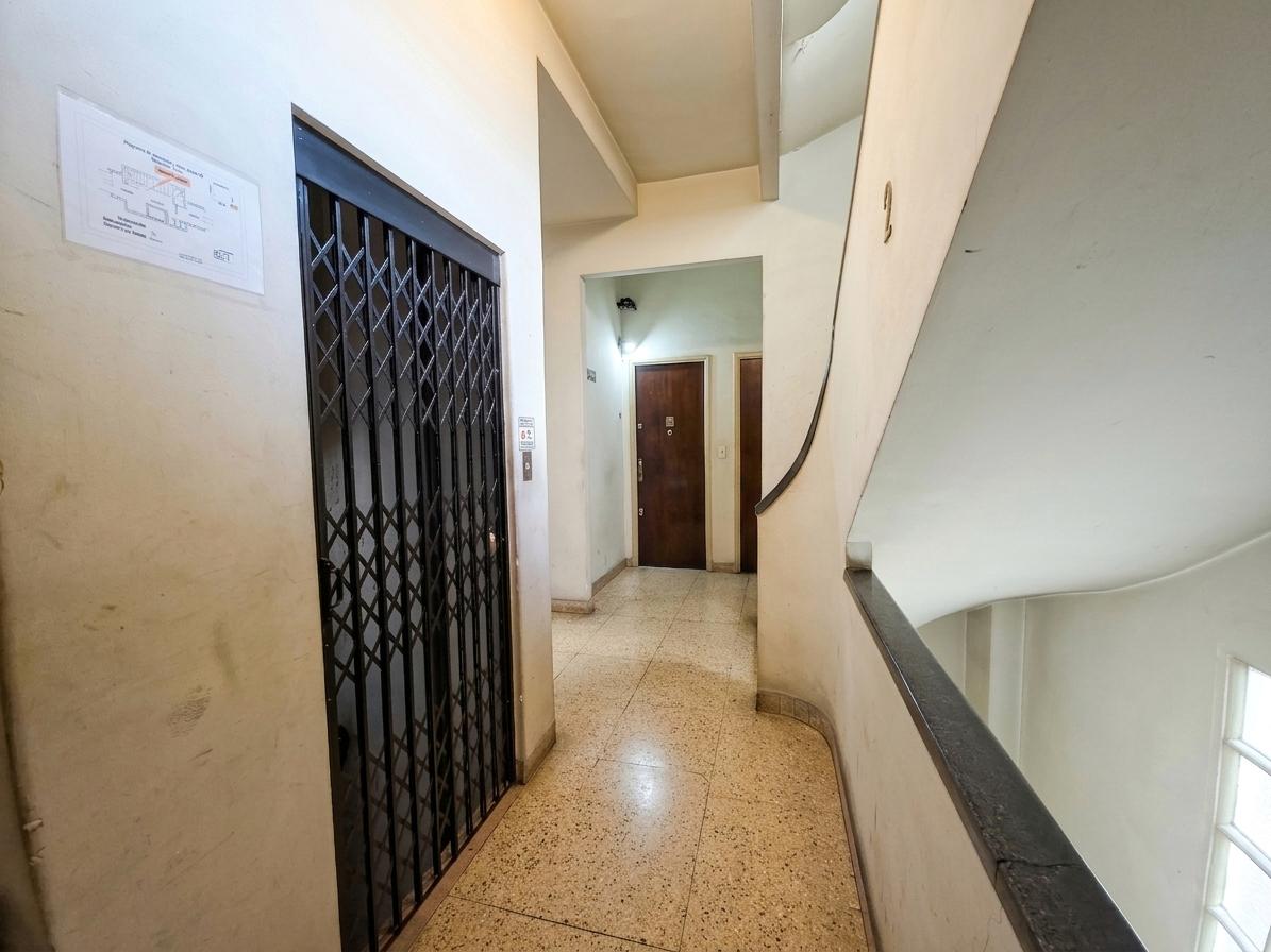 Hall Piso 2