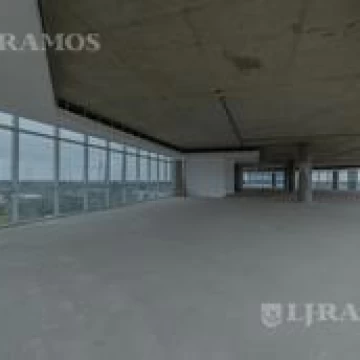Oficinas SportClub en Escobar!  Excelente ubicación - PG