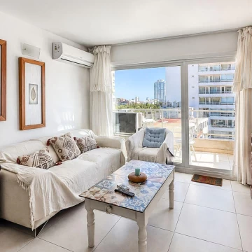 Alquiler dos dormitorios Apartamento en Península