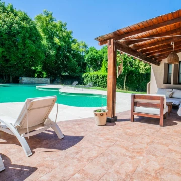 Excelente Casa en gran terreno en Highland Park