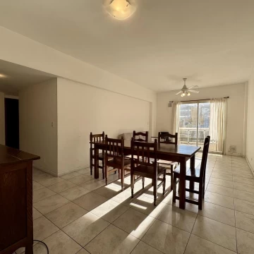 Departamento 4 ambientes en Zona Centro para alquiler 