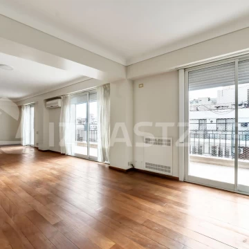 Departamento en venta Paraguay y Parana
