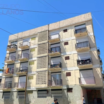 Departamento dos ambientes en alquiler en Lujan centro