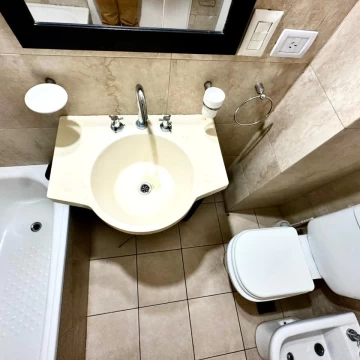 1782242829.jpg