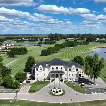 Terreno Venta Lote en La Providencia Sector Lakes 2 Golf gran ubicación y orientación