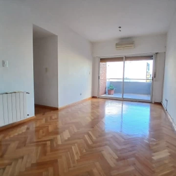 Venta de Departamento 3 AMBIENTES en Caballito, Capital Federal. SUPER LUMINOSO !!