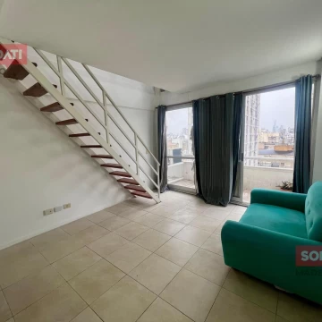 Venta Departamento dos ambientes dúplex en Monserrat