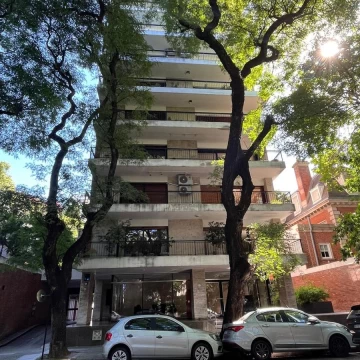 Espectacular piso alto en venta en  torre  con 2 cocheras