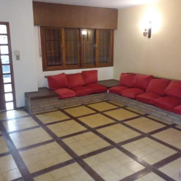 Casa en venta 5 dormitorios sobre Jose Barros Paso, Urca.