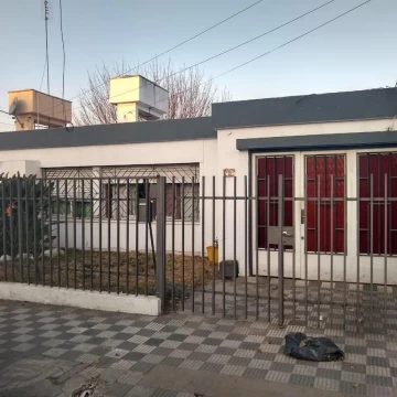 Casa en venta de tres dormitorios sobre Maestro Vidal 1100-