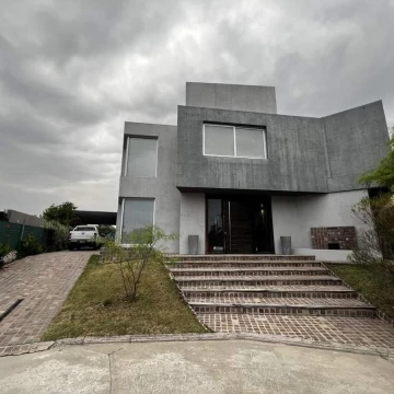 Casa de 3 dormitorios en venta en El Prado - VALLE ESCONDIDO
