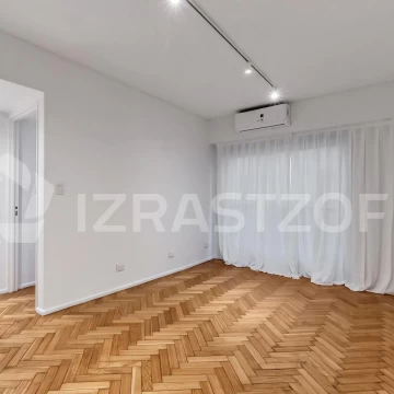 Departamento de 1 dormitorio en alquiler en Recoleta. Refaccionado