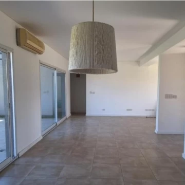 Casa Venta en San Sebastian   Area 1 100