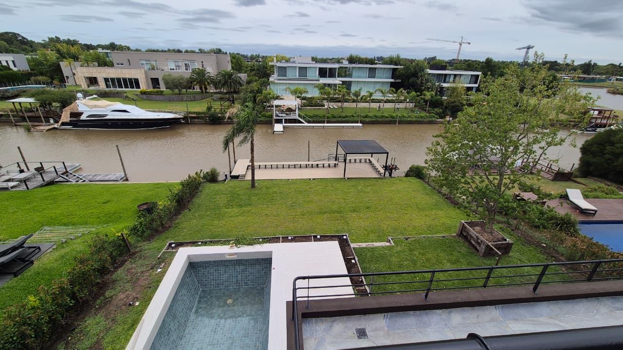 Casa Muy Linda - El Yacht - Principal