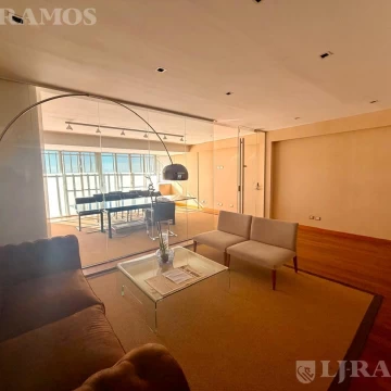 Oficina de 82 m2 en venta en PUERTA NORTE 2