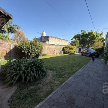 Casa en Venta en José León Suárez - Lote 389 m2