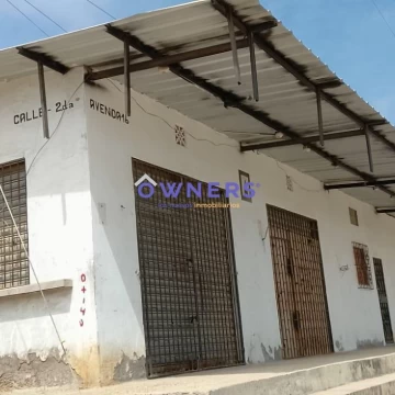 CasaVenta de Casa Esquinera en Salinas (LC)