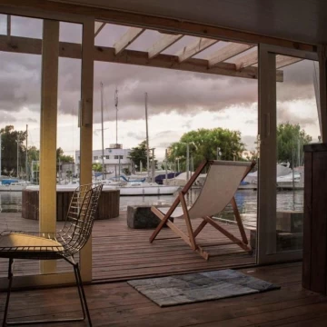Exclusiva Casa Flotante con Jacuzzi y Vista al Río | Club San Fernando, totalmente equipada!!!
