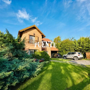 Campos De Echeverría con Lote de 830,00 m2
