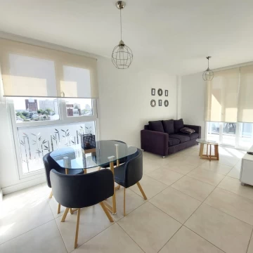 Venta Departamento 2 ambientes con cochera cubierta Zona Chauvin