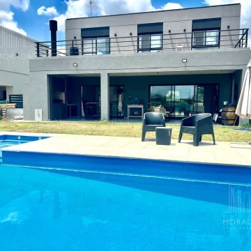 Casa en venta ambientes 5 ambientes Santa Sofia Pilar