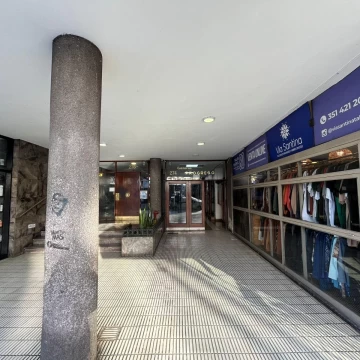 Local Comercial en Alquiler | B° Centro | Colon y Gral. Paz