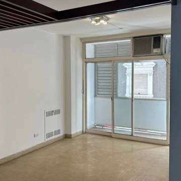 Departamento Venta en Urquiza Gral 200