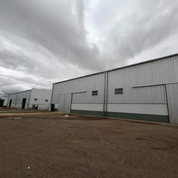 Depósitos 250m2, 500m2 y 1000m2 en predio industrial logistico consolidado .  Av. General Savio.
