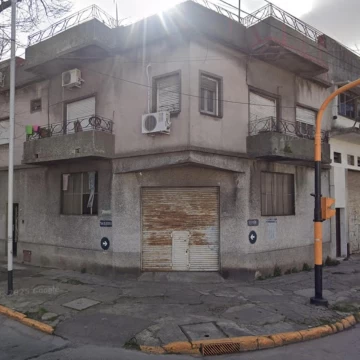Local en venta - Esquina - 67 m2 - Avellaneda