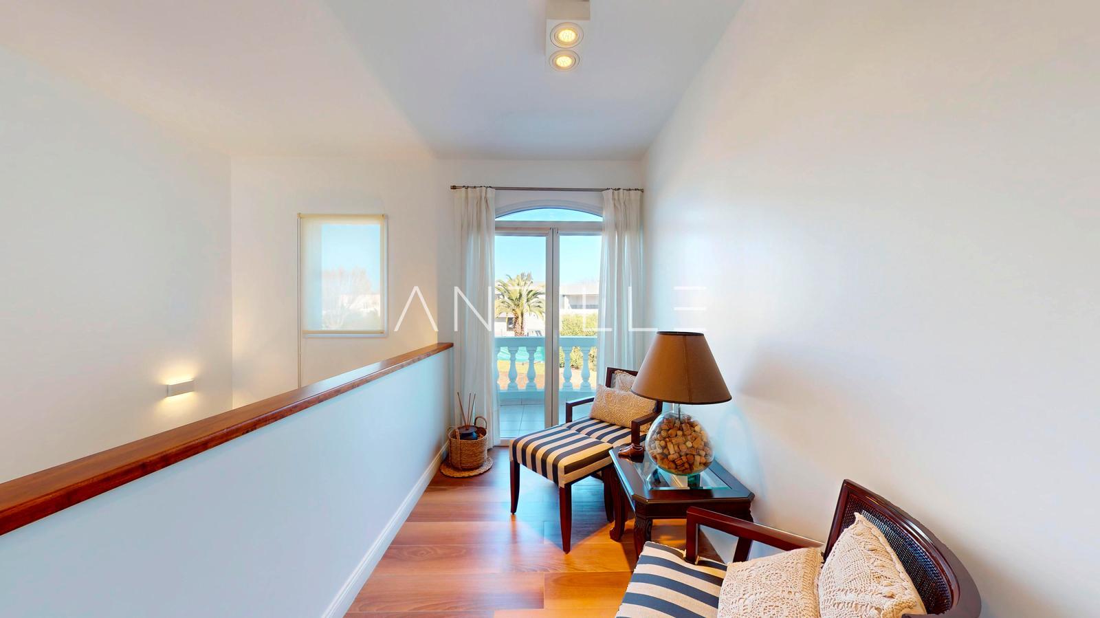 PASILLO CASA EN VENTA EN ABRIL CLUB DE CAMPO, HUDSON