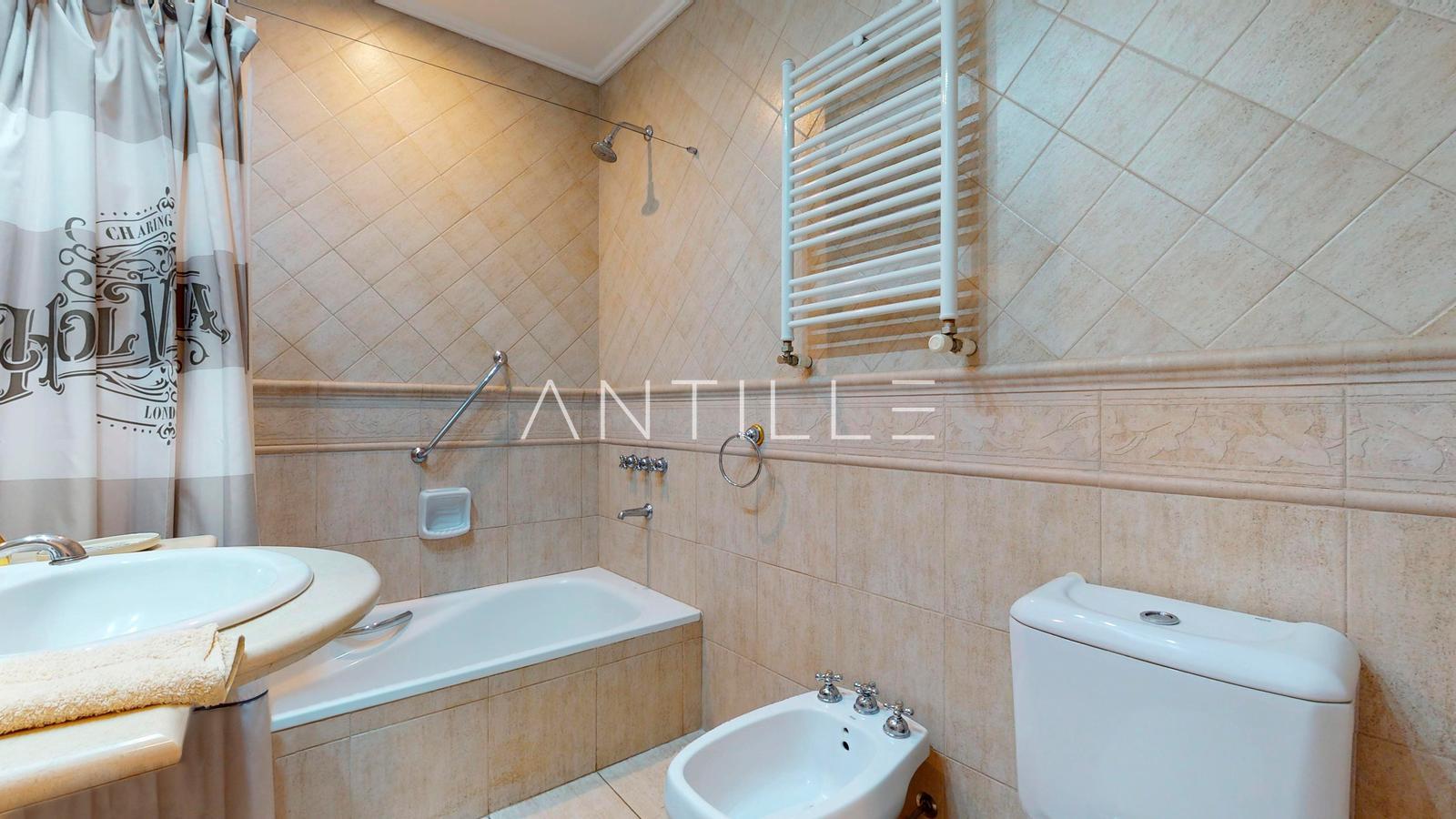 BAÑO 1 CASA EN VENTA EN ABRIL CLUB DE CAMPO, HUDSON