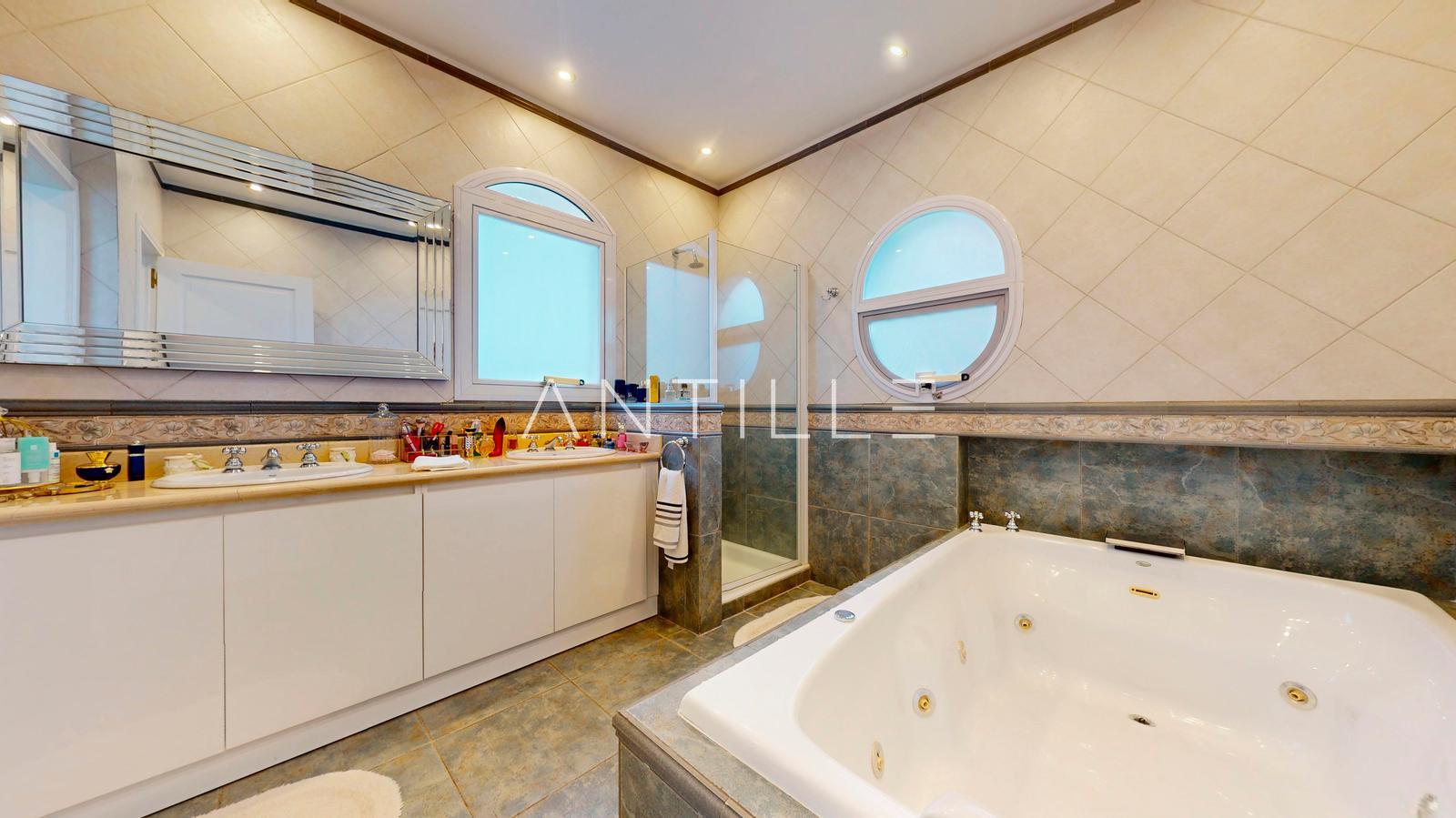 BAÑO 3 CASA EN VENTA EN ABRIL CLUB DE CAMPO, HUDSON