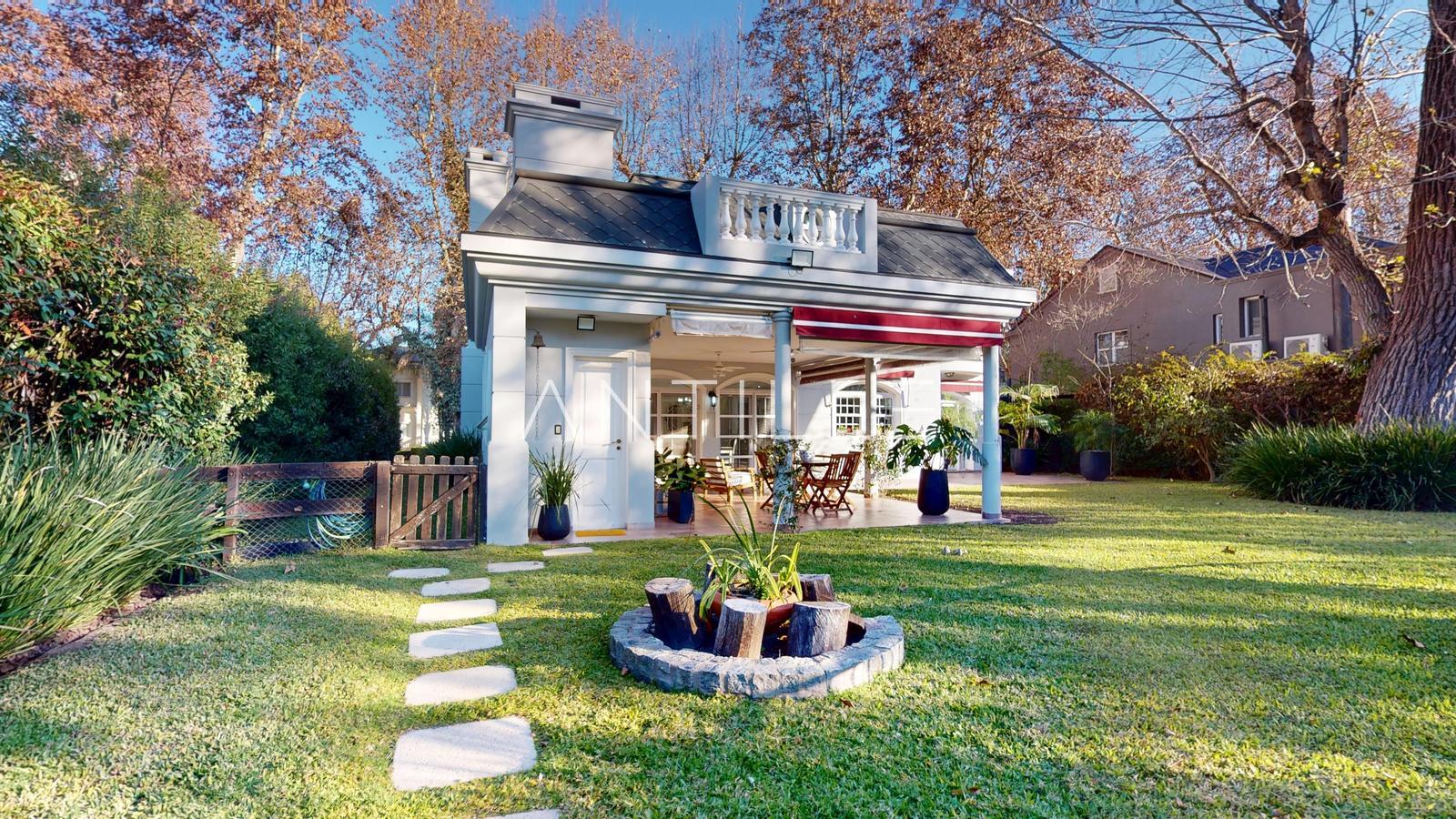 FACHADA CASA EN VENTA EN ABRIL CLUB DE CAMPO, HUDSON