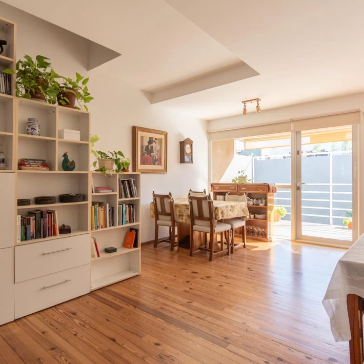 VENTA PH ESTILO DÚPLEX 4 AMBIENTES CON COCHERA EN SAN ISIDRO.