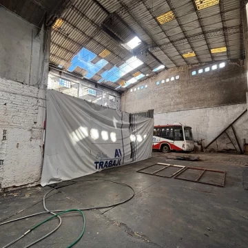 Depósito en Sarandi