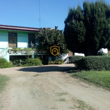 Chacra en venta de 51512m2 ubicado en Canelones Con 2 viviendas