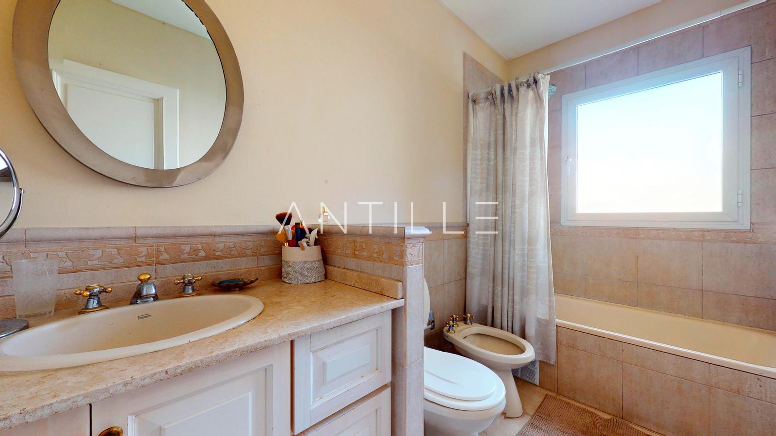 BAÑO 1 CASA EN ABRIL CLUB DE CAMPO, HUDSON