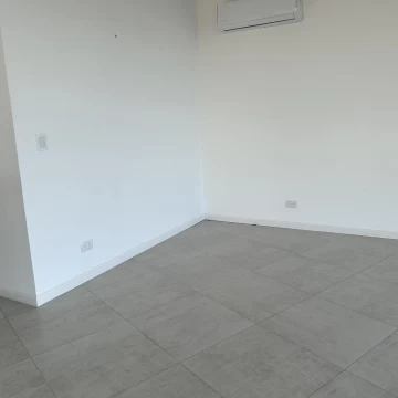 1782425911.jpg