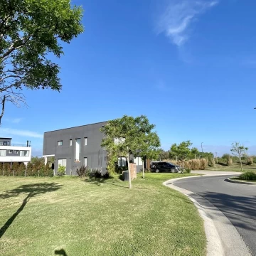 Lote interno en venta en Araucarias Puertos del Lago 