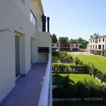 Departamento 3 AMB en Altos de Maschwitz - ENTREGA INMEDIATA - APTO CREDITO