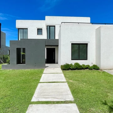 Casa en Venta en Canton al Golf - Canton Golf - vista al lago - 6 dormitorios