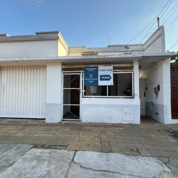 Casa en  venta de 5 amb Apto Credito