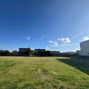 Lote en VILA MARINA I
