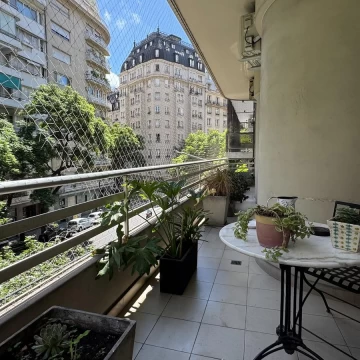 Departamento en venta - 5 ambientes en Recoleta - Apto Credito