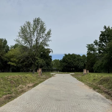 OPORTUNIDAD!!! REVENTA LOTE 790m2 ALMAHUE PILAR sector House 1