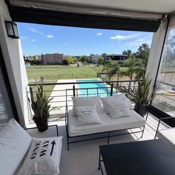 Departamento PB con jardín y  amarra - VILLANUEVA