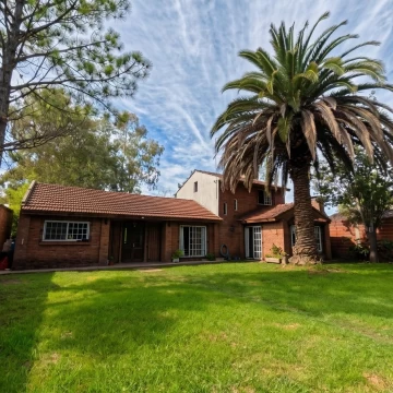 Casa en Venta en Benavidez con Excelente Ubicacion 