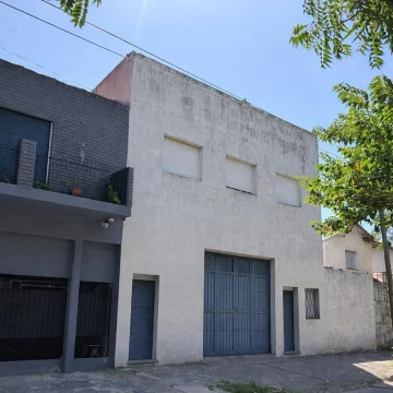 DEPOSITO EN VENTA FRENTE A VIAS FF MITRE VICTORIA