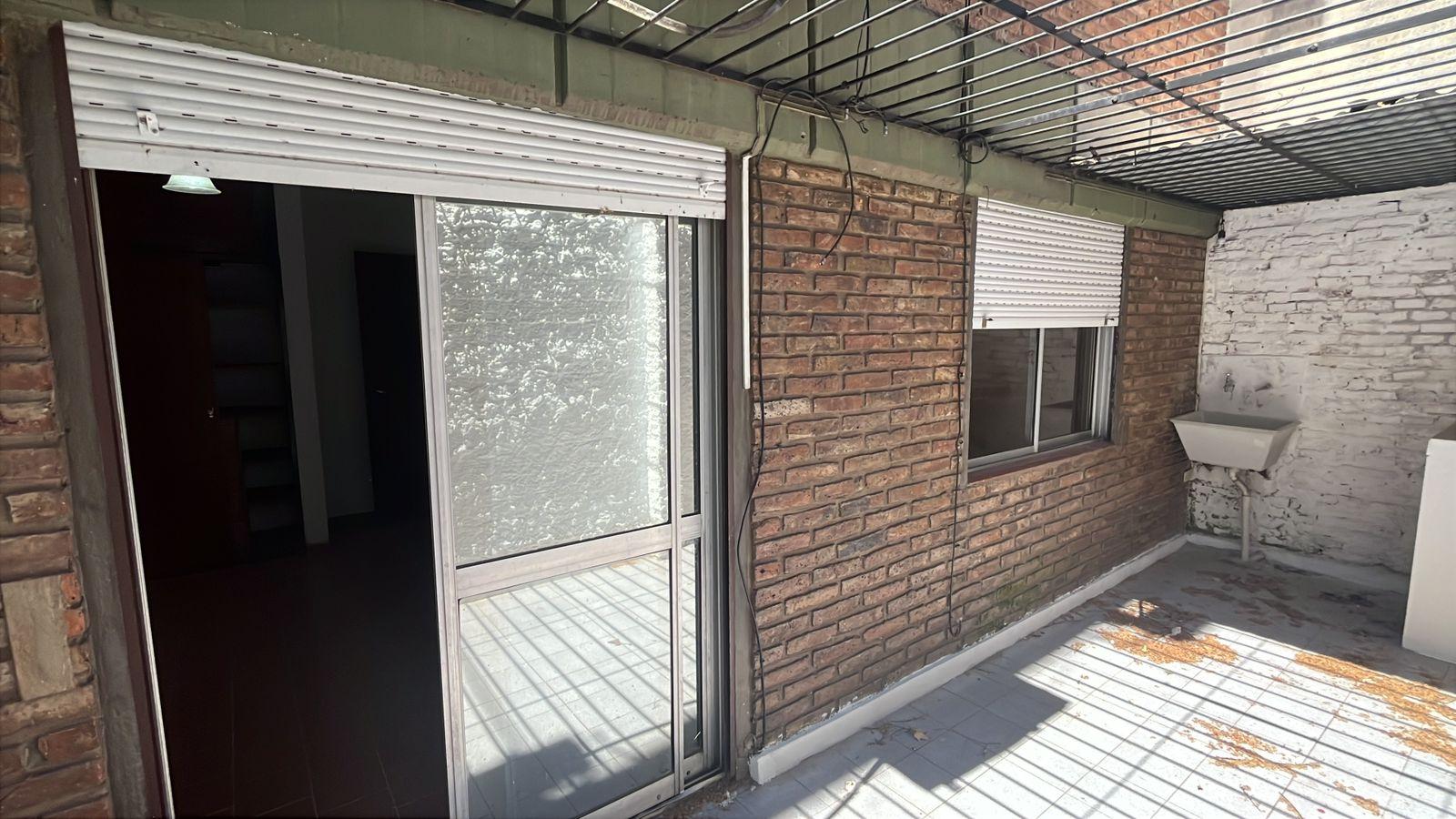 patio con rejas