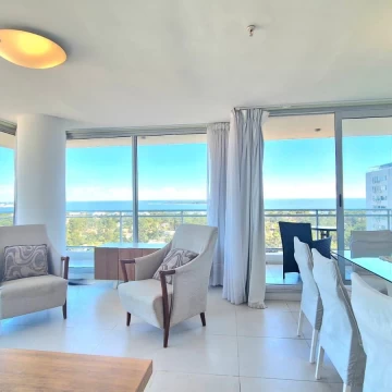 Alquiler Invernal Apartamento 3 Dormitorios con Vista al mar Punta del Este